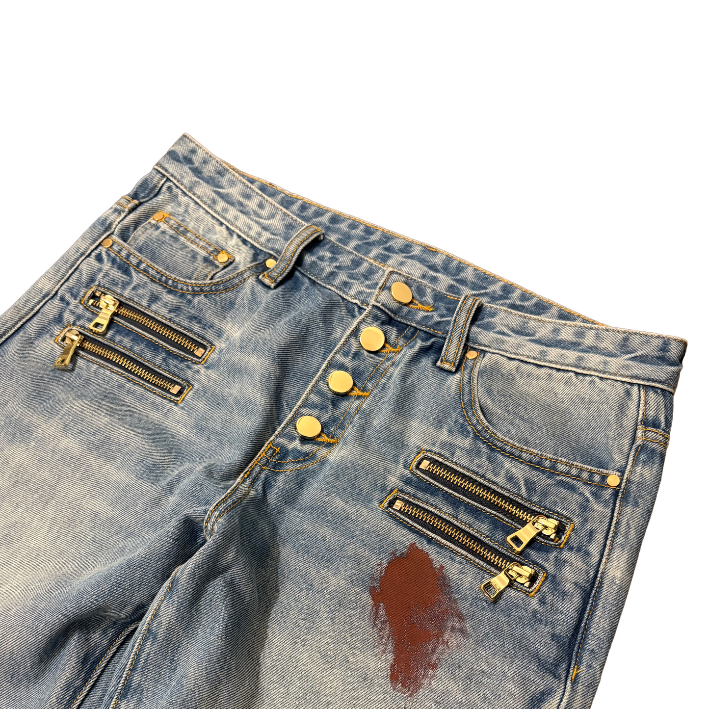 LEAKYKNEE JEANS